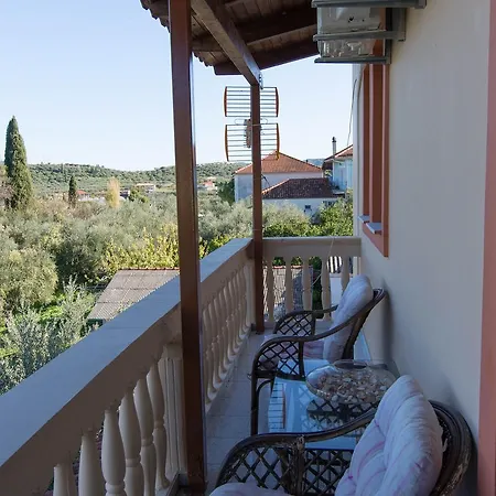 Apartman Mertoula House